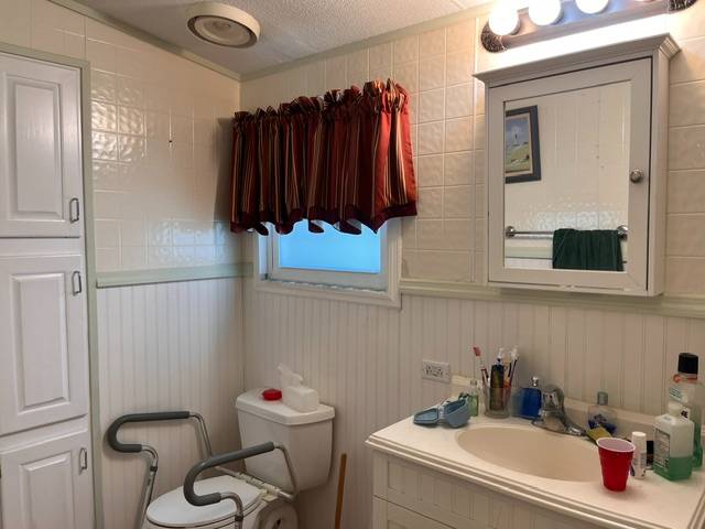 1263 Las Brisas Lane a Winter Haven, FL Mobile or Manufactured Home for Sale